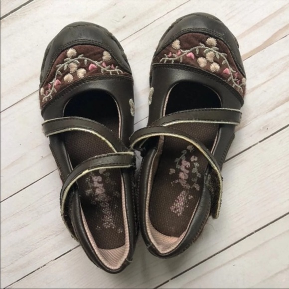 Girls Skechers - Picture 3 of 9